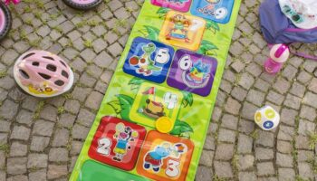 Chicco Elektroniczna mata do gry w klasy