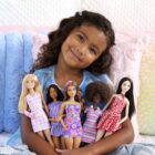MATTEL WPROWADZA PIERWSZĄ BARBIE REPREZENTUJĄCĄ OSOBY W SPEKTRUM AUTYZMU