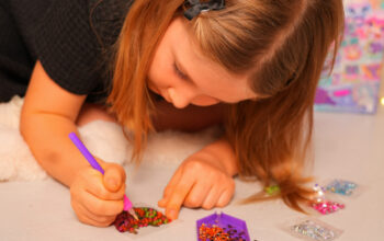 Kreatywne naklejki do ozdabiania z kryształkami Nebulous Stars